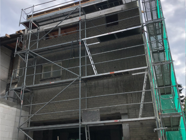 Czyszczenie elewacji klinkierowej - efekt hydropiaskowania